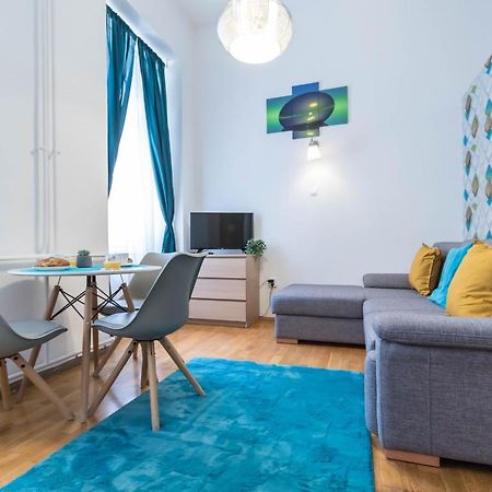 Adele'S Apartment Close To Danube And Fashion Street บูดาเปสต์ ภายนอก รูปภาพ