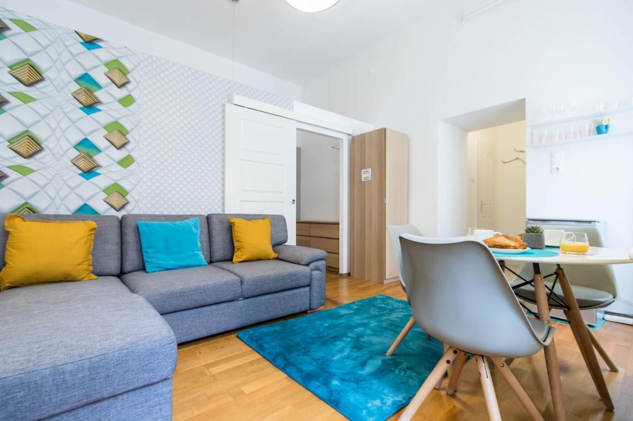 Adele'S Apartment Close To Danube And Fashion Street บูดาเปสต์ ภายนอก รูปภาพ