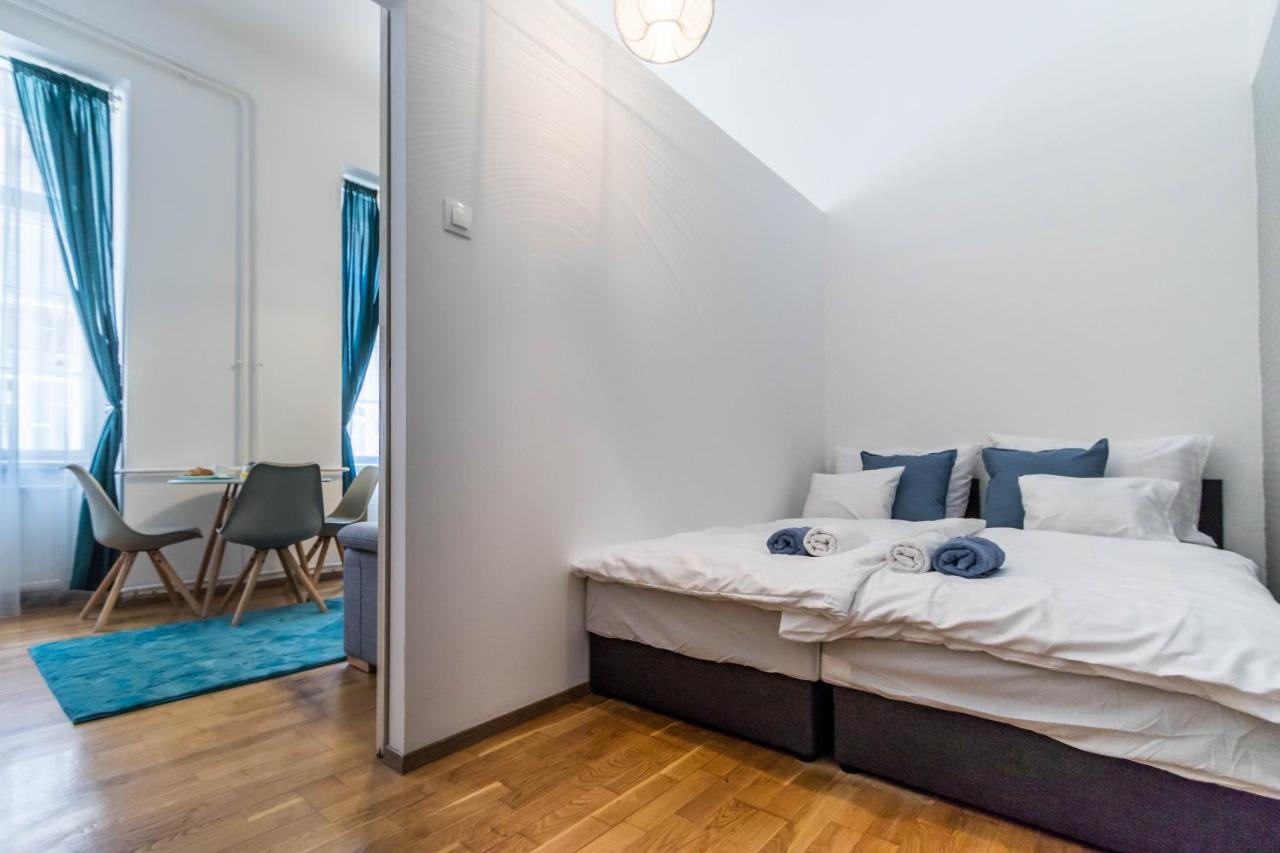 Adele'S Apartment Close To Danube And Fashion Street บูดาเปสต์ ภายนอก รูปภาพ