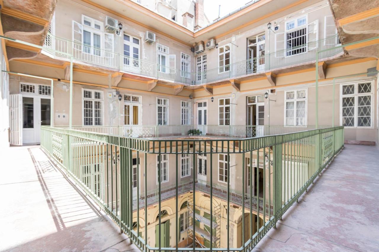 Adele'S Apartment Close To Danube And Fashion Street บูดาเปสต์ ภายนอก รูปภาพ